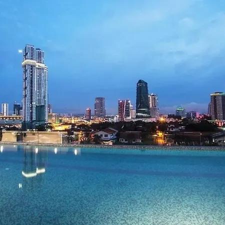 Ultimate Skyline Penthouse W Bathtub 3 Bedroom 6 Pax Johor Bahru Exterior photo
