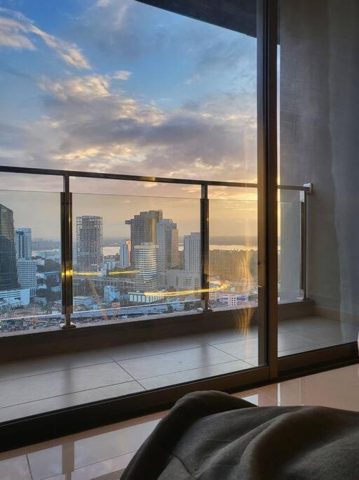 Apartment Ultimate Skyline Penthouse W Bathtub 3 Bedroom 6 Pax